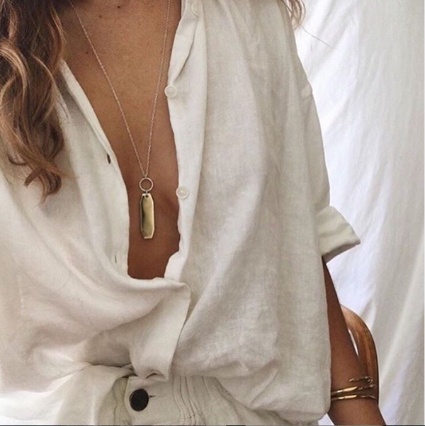 PLATEAU PENDANT NECKLACE