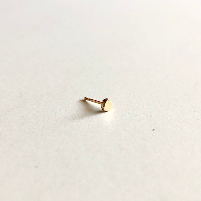 Dot Stud Earring in 14k Gold