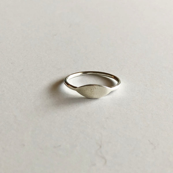 Small Oval Signet Ring in Silver