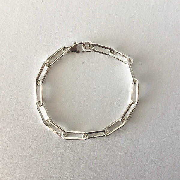 Form Link Bracelet