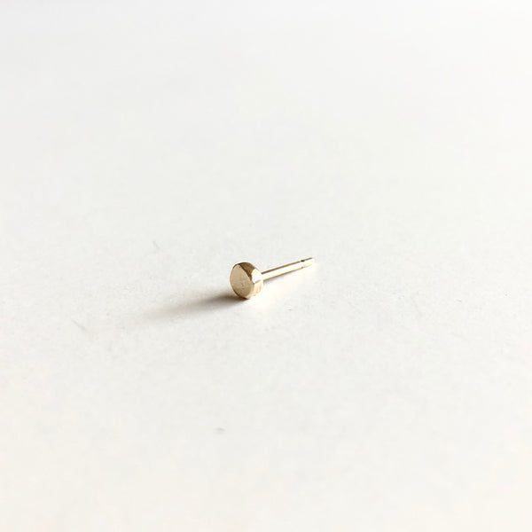 Dot Stud Earring in 14k Gold