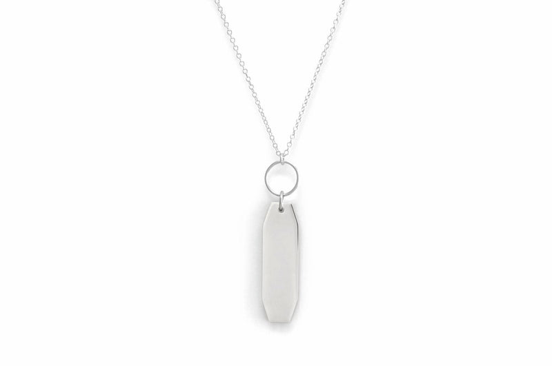 PLATEAU PENDANT NECKLACE